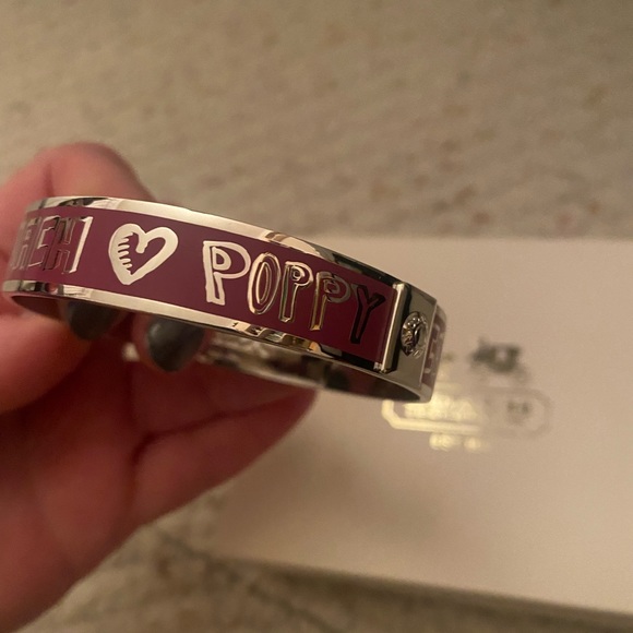 Coach poppy bangle bracelet silver purple new in box - Picture 5 of 7